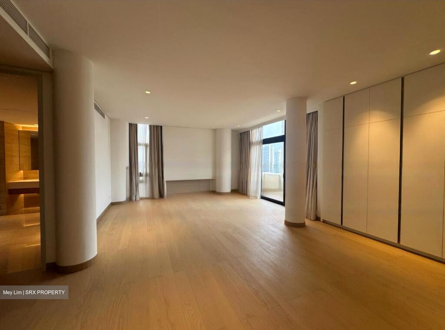 The Colonnade (D10), Condominium #455627221